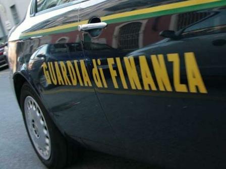 gdf - auto Guardia di finanza