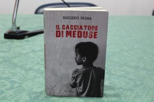 "Il cacciatore di meduse” di Ruggero Pegna - LameziaTermeit