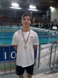 Matteo Torchia medaglia argento - swimming club la marinella