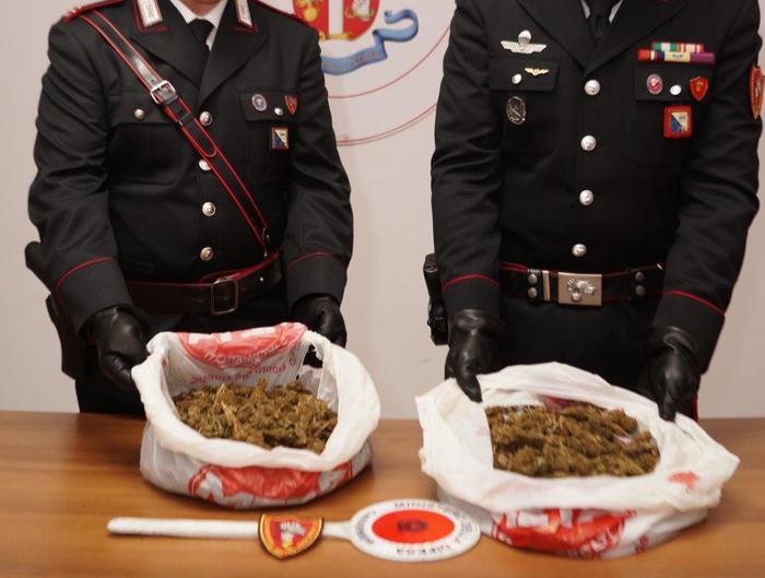 Un kg di marijuana, lametino arrestato a Policoro