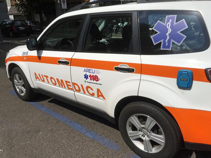 Vibo: scontro tra due auto, morto operatore del 118