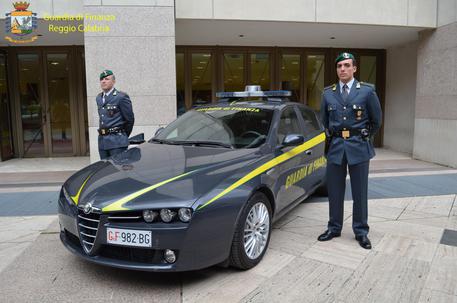 Guardia finanza Reggio Calabria