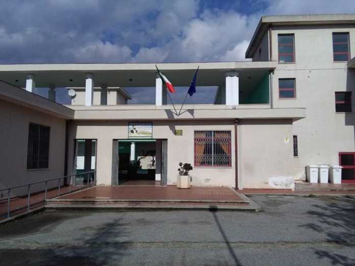 L’istituto comprensivo Nicotera – Costabile ricorda il preside Giuseppe Grillo