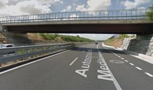 Lamezia. Individuato autore lancio sassi sull'autostrada