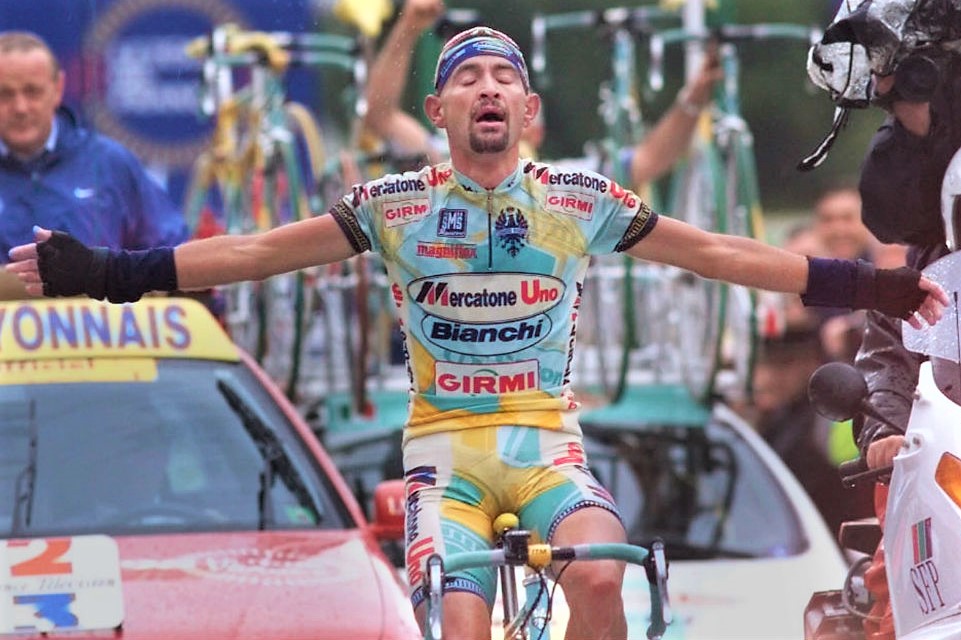 Marco Pantani trionfa