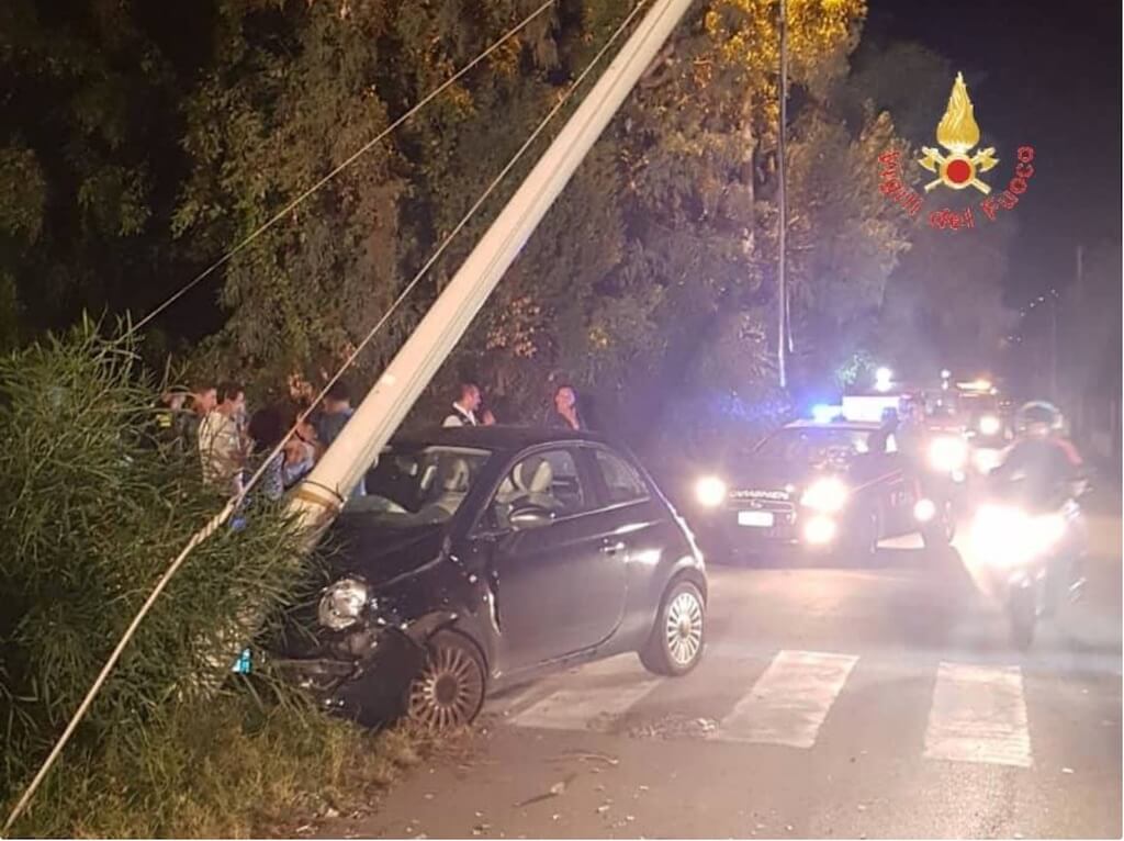 Lamezia. Scontro tra auto a Ginepri, tre feriti