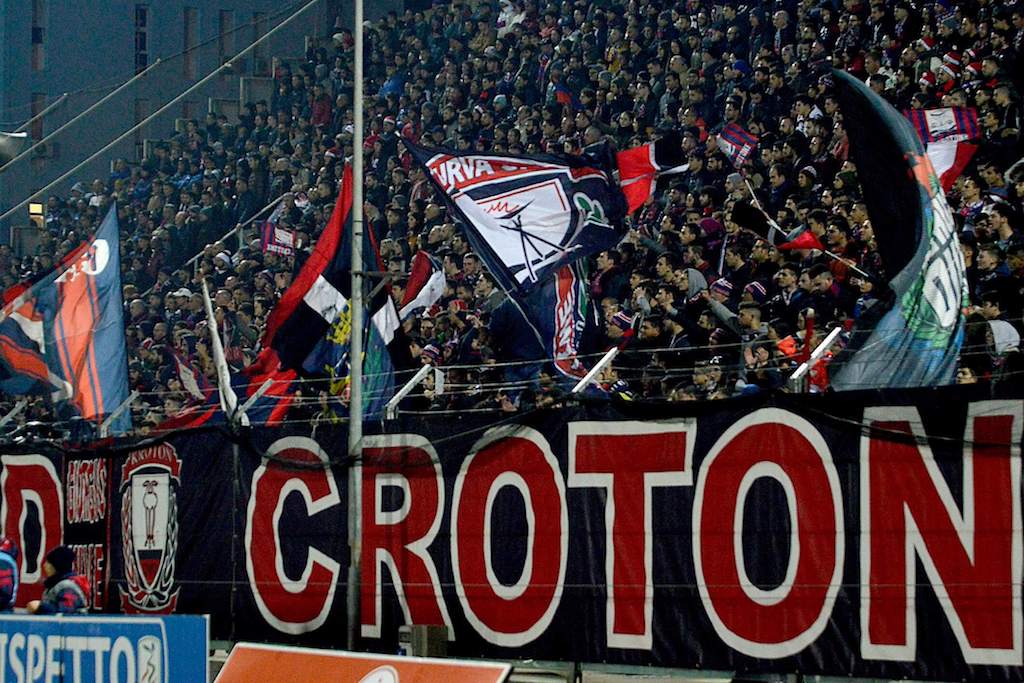 Tifosi Crotone: risolvere il nodo dello stadio