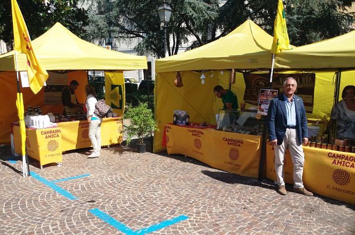 coldiretti alla festa dell'uva-LameziaTermeit