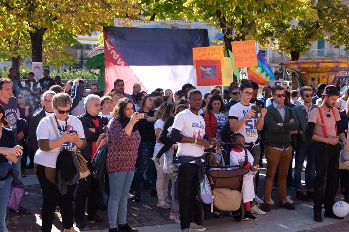 Manifestazione a Cosenza a favore dei centri Sprar