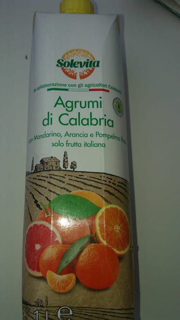 Il succo degli agrumi calabresi in vendita alla lidl