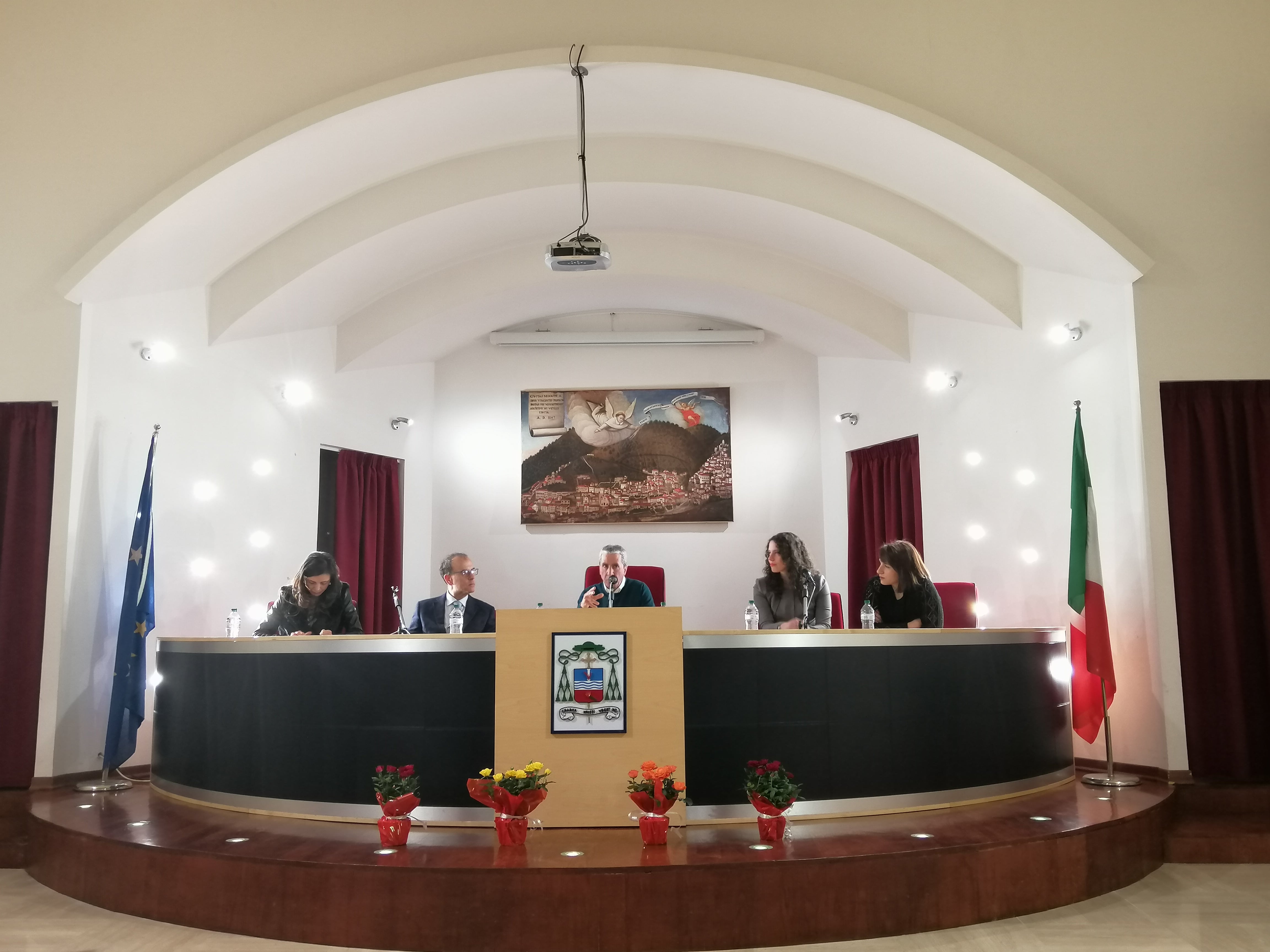 tonino spena presenta orizzonti verticali-LameziaTermeit