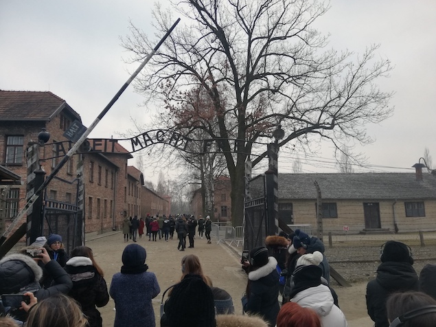 Alunni del Calabretta di Soverato ad Auschwitz con il Treno della Memoria