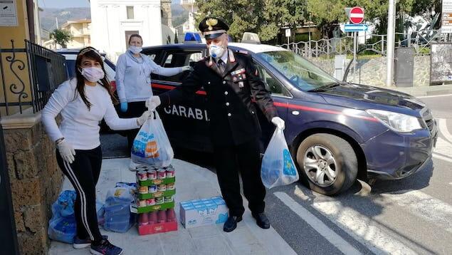 I Carabinieri di Pianopoli e Feroleto donano alimenti per le famiglie in difficoltà
