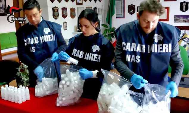 Reggio Calabria. Sequestrate 1500 confezioni di antibatterici