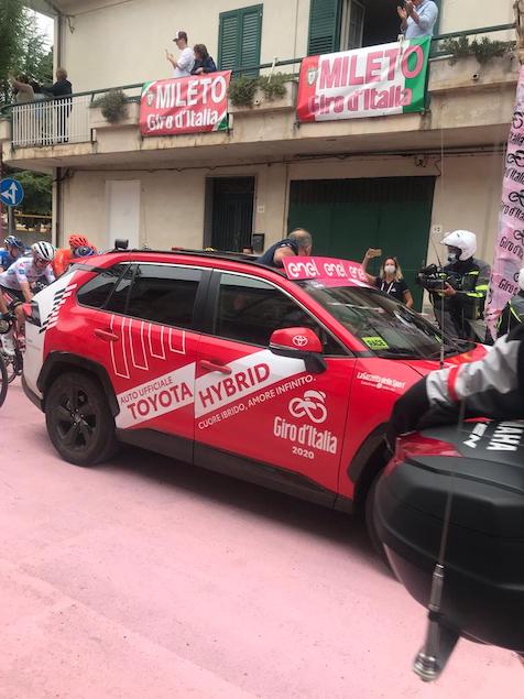 Il Giro d'Italia ricorda gli otto ciclisti: l'amministrazione comunale ringrazia