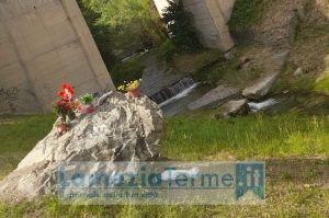 Lamezia. Nuovamente vandalizzata la statua della Madonnina al parco fluviale Mastroianni