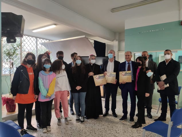 Il vescovo Schillaci e il sindaco Mascaro ospiti al Liceo “Fiorentino”
