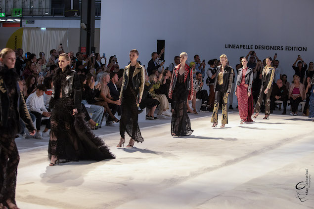 Anton Giulio Grande trionfa alla Milano Fashion Week