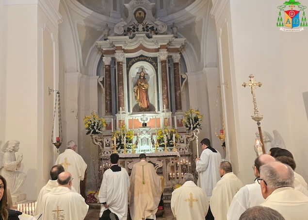Lamezia. Vescovo Parisi presiede Santa Messa in Coena Domini