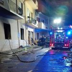 Esplosione in una abitazione a Reggio Calabria, un ferito (VIDEO)