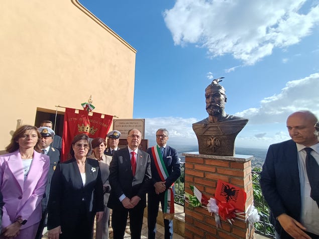 Lamezia. Visita storica del presidente albanese Begaj a Zangarona